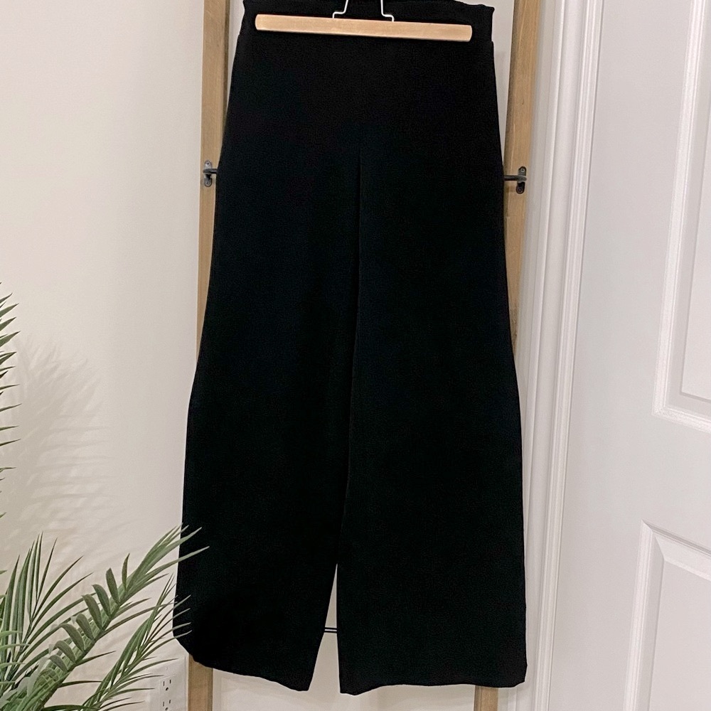 Max Studio Black Wide Leg Pants, Size Small to Medium